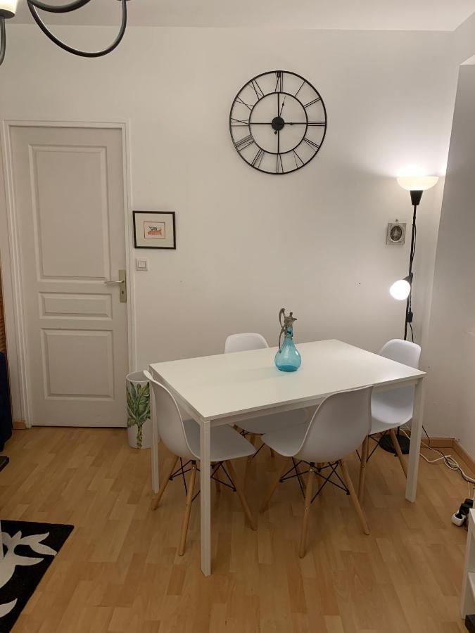 Biarritz Centre, Pres Avenue De Verdun, Cosy Apt 2 Pieces , Salon , Chambre Separe, Rue Tres Calme A 10 Minutes A Pied De La Grande Plage Dış mekan fotoğraf